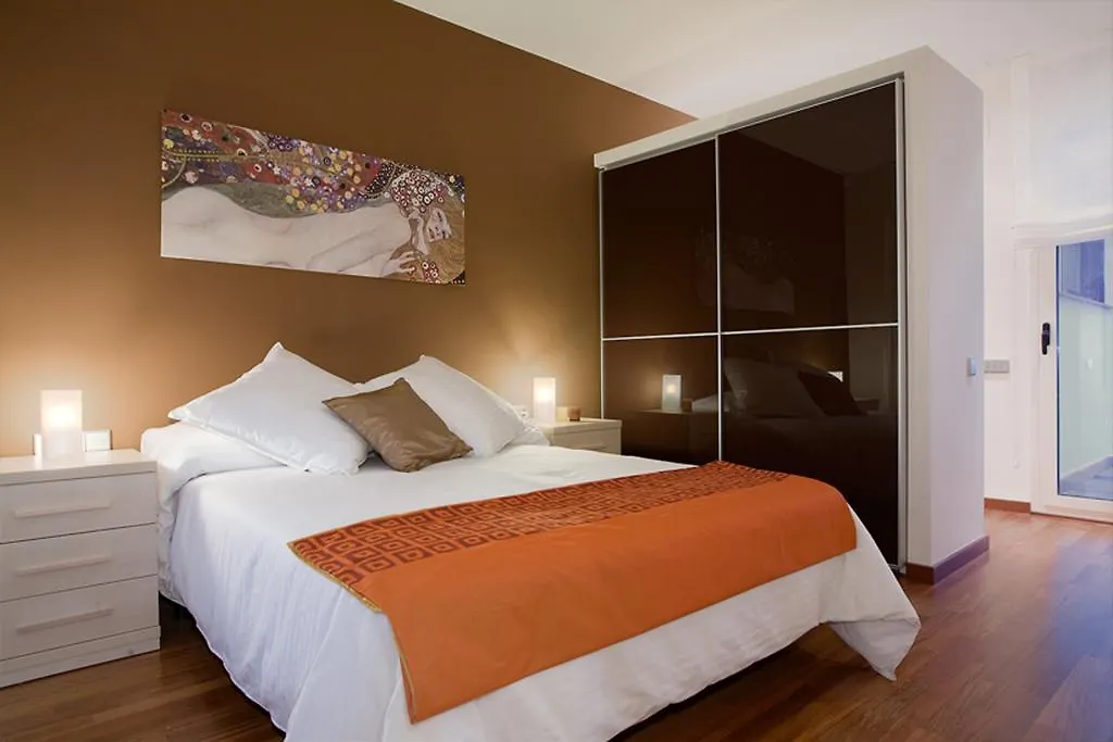 Lodging Apartments Rambla Catalunya - Miro Barcelona